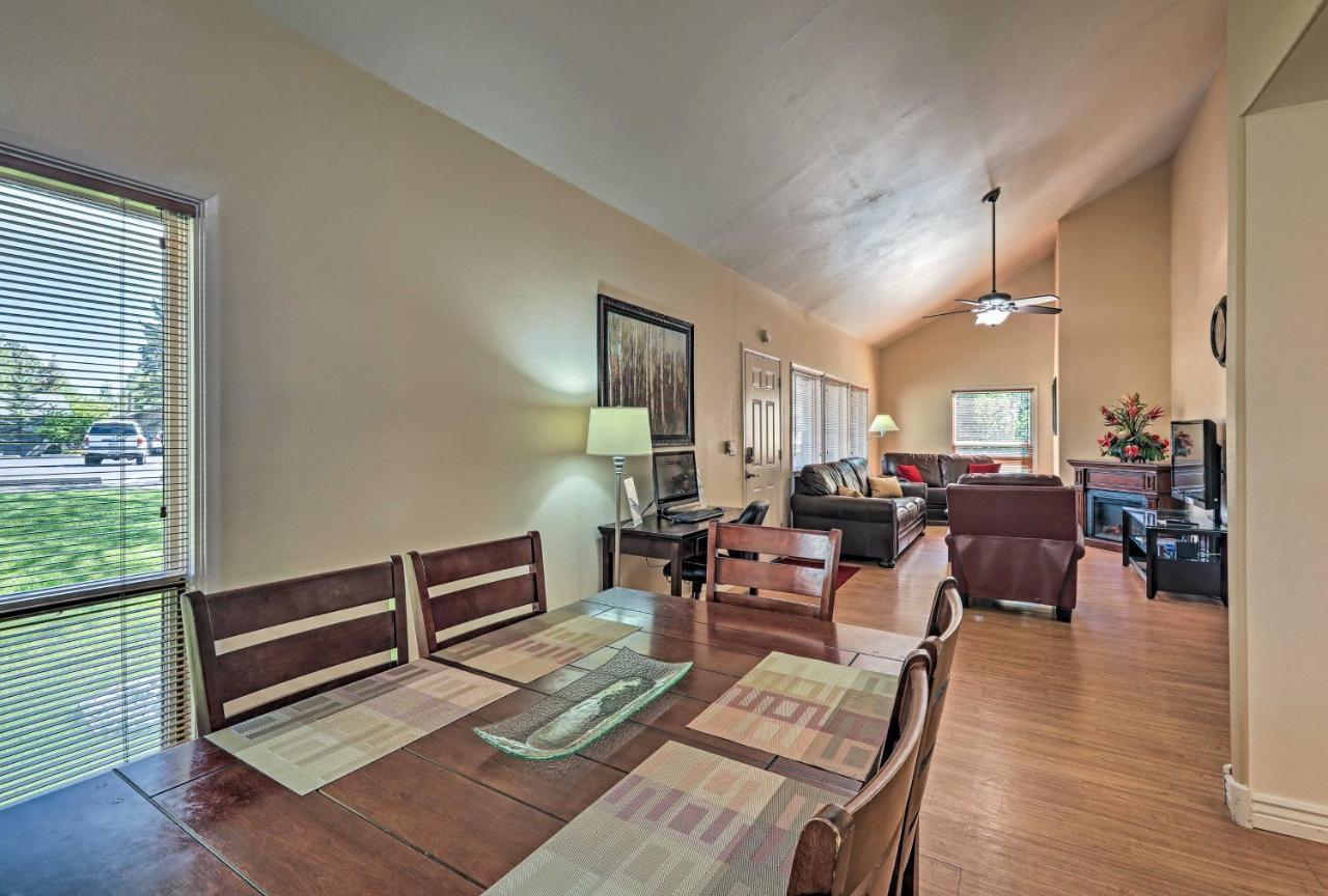 Flagstaff Townhome With Deck Easy Access Downtown! ภายนอก รูปภาพ